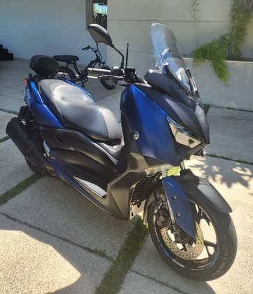 YAMAHA XMAX ABS 